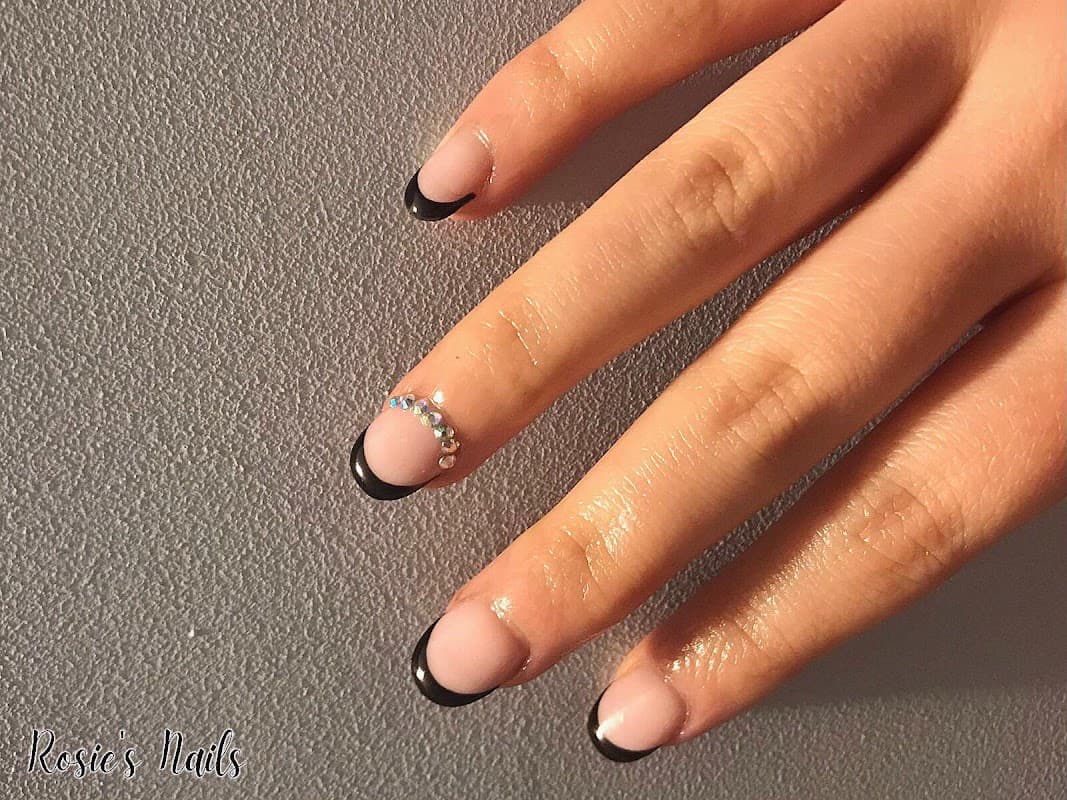 Rosie's Nails - Nail Salons in heckmondwike