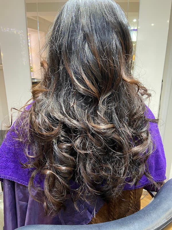 Shades - Hair Salons in heckmondwike