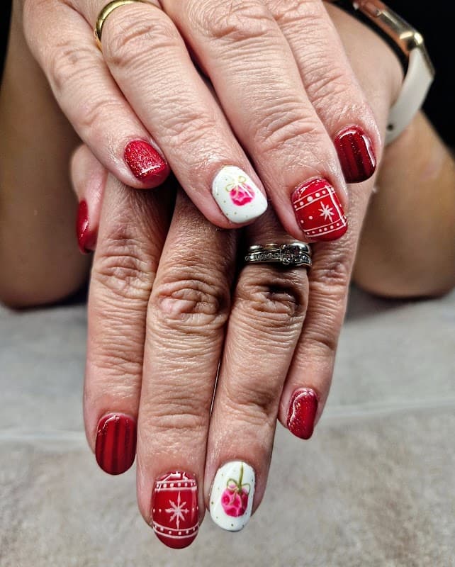 The gel jar. - Nail Salons in heckmondwike