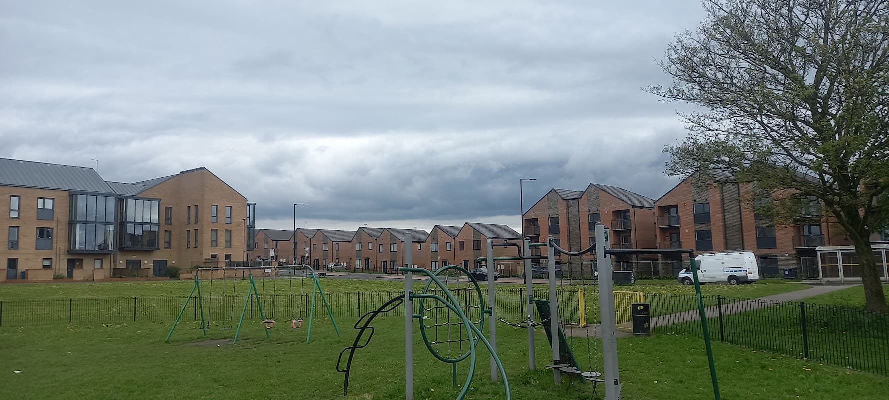 Arbourthorne Pond Playground - Playgrounds in heeley