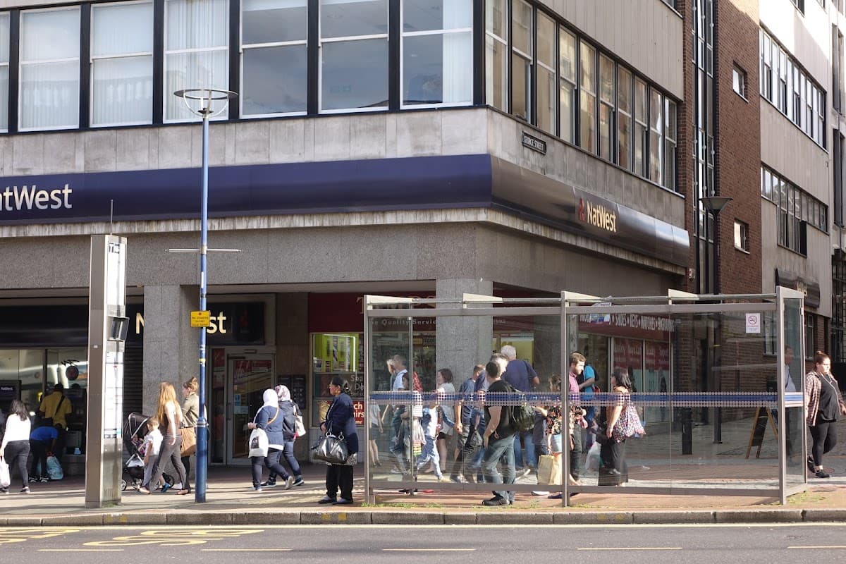 High Street (Stop HS2) - Bus Stops in heeley
