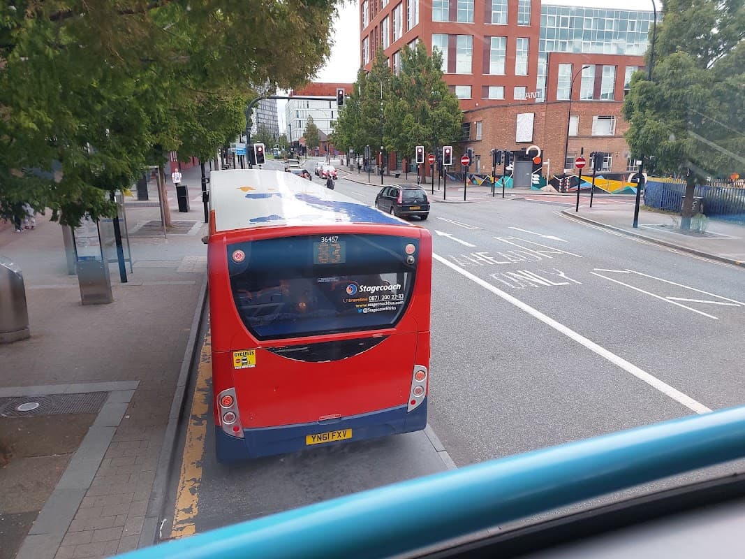 Moorhead Eyre Street (Stop ES1) - Bus Stations in heeley