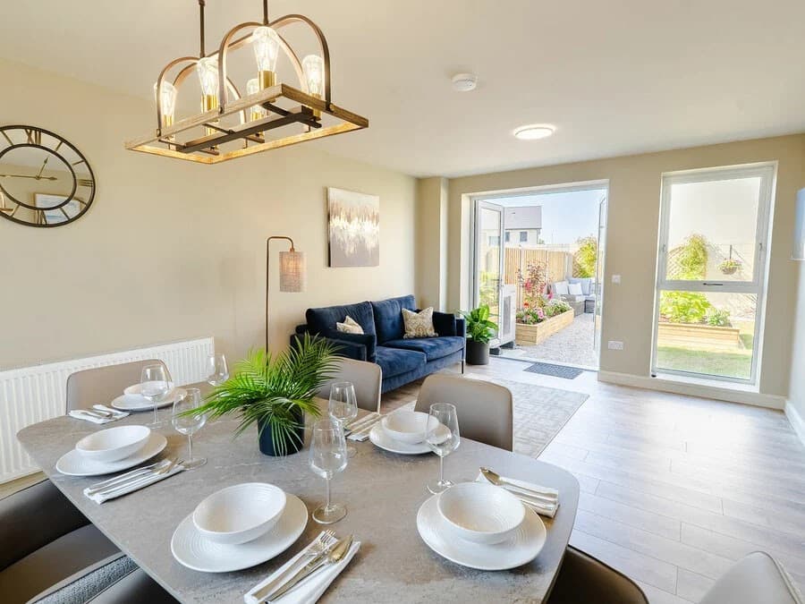 Dining at Red Lion Hotel in heeley