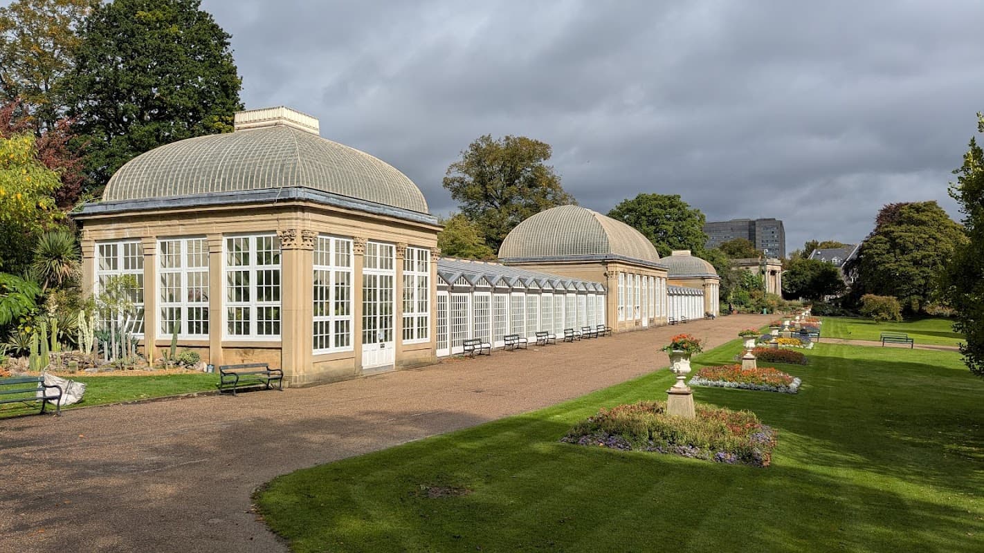The Glass Pavilions - Garden in heeley