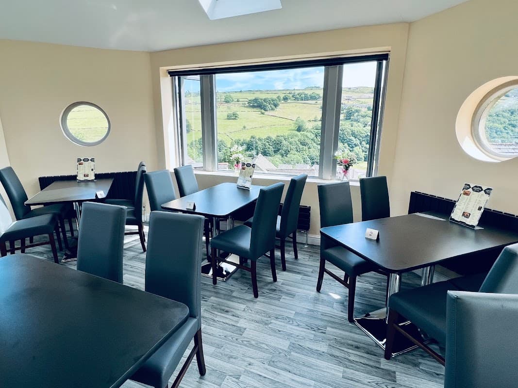 Compo's - Takeaway in holme valley