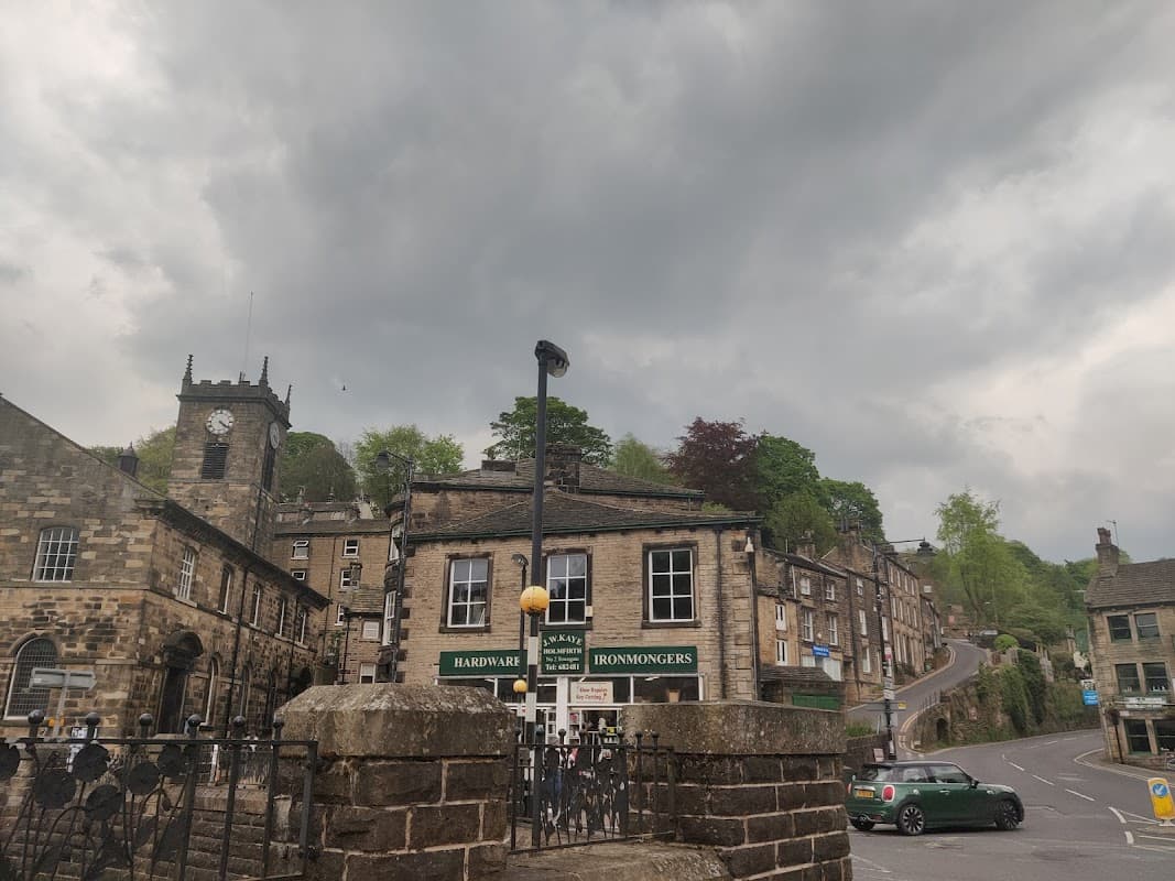 Holmfirth - Attraction in holme valley
