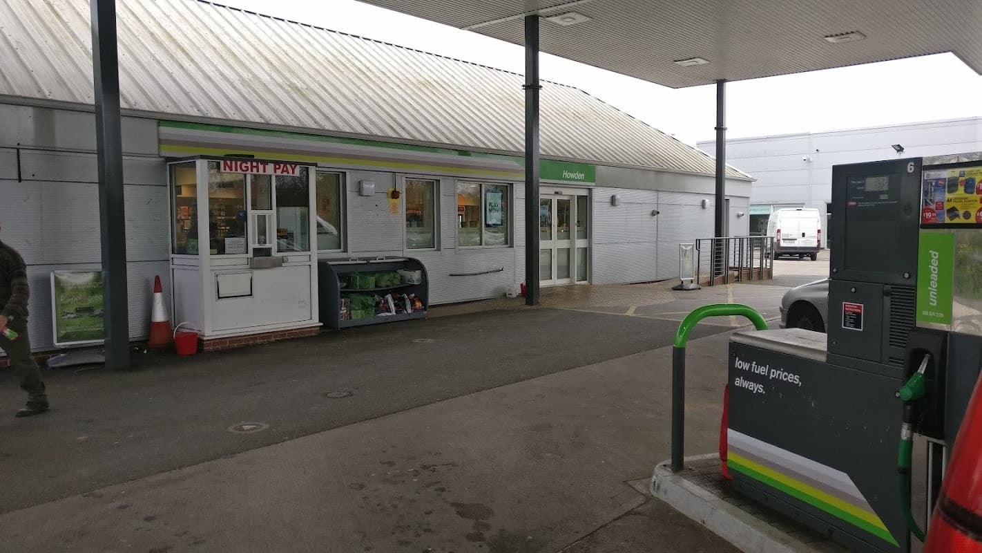 Applegreen Howden Services A614 - Petrol Stations in howden