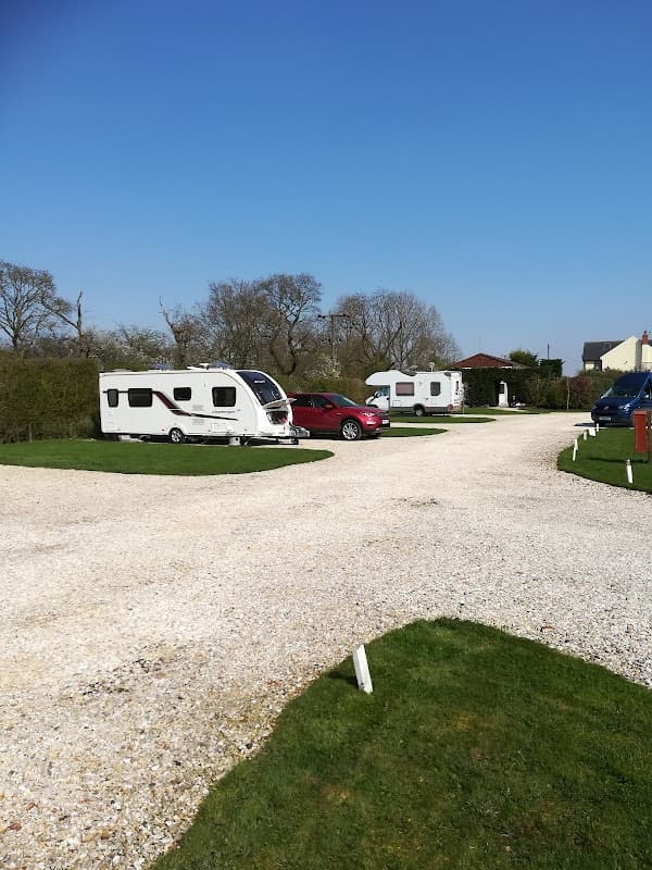 Brenda House Touring Caravan Park - Campsite in howden