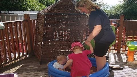 HunnyPot Nursery Huddersfield - Nurseries in huddersfield