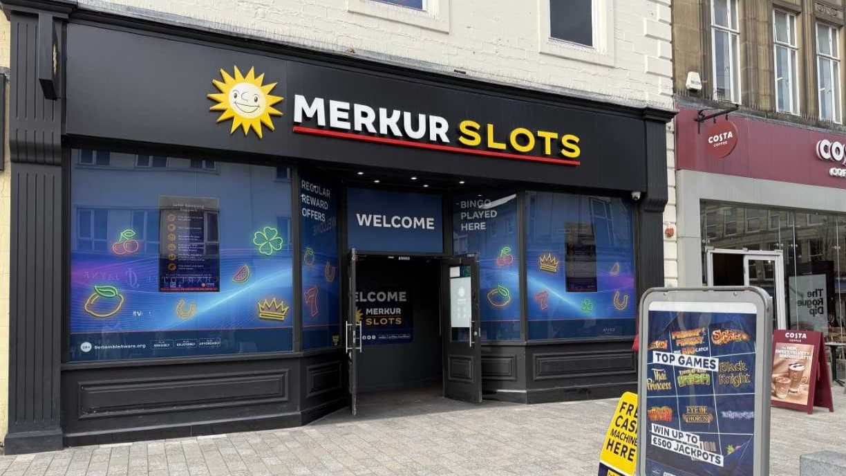 MERKUR Slots - Huddersfield - Casinos in huddersfield