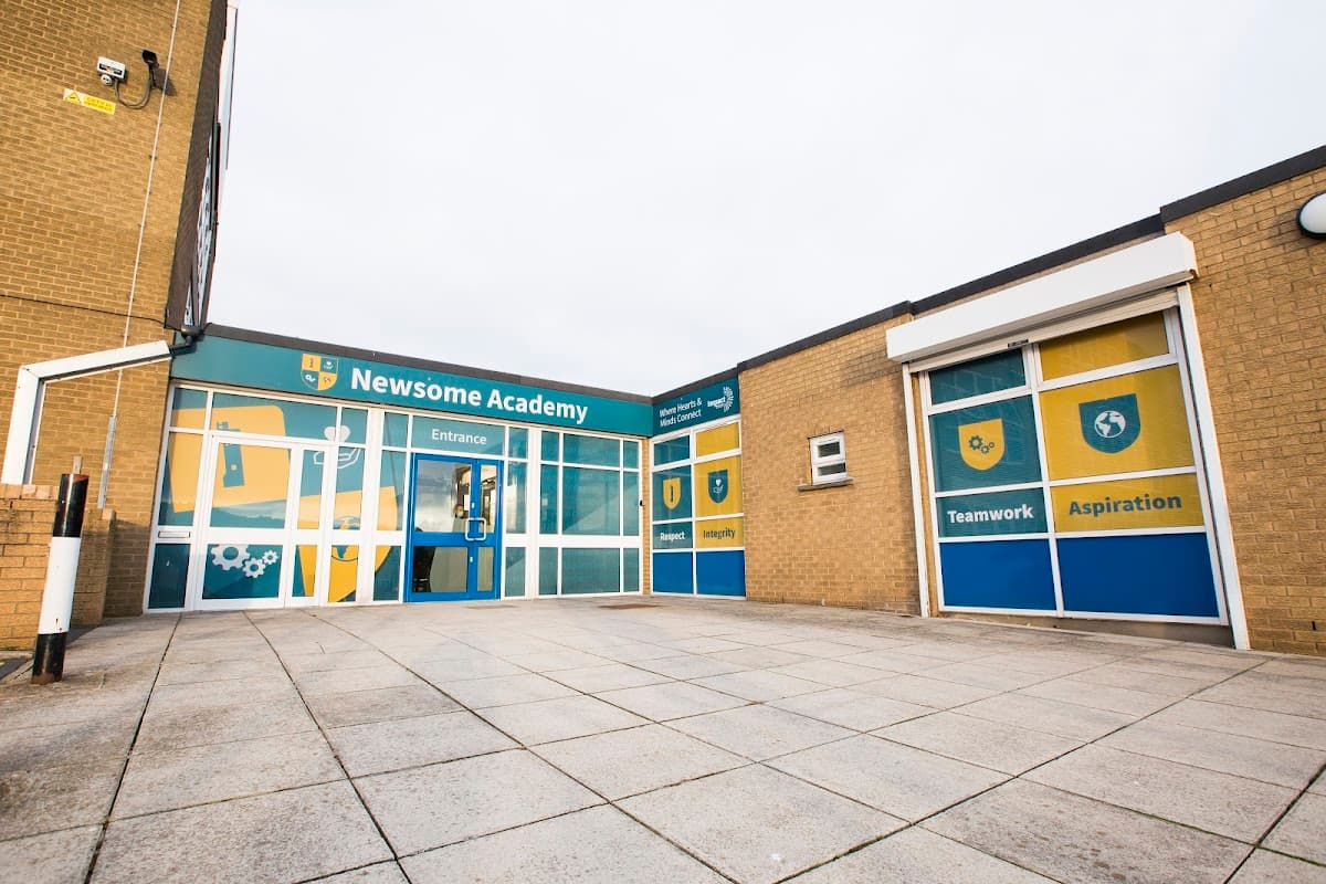 Newsome Academy - Secondary Schools in huddersfield