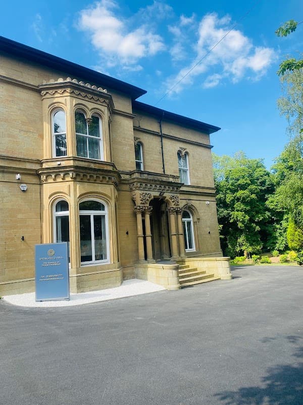 Springfield Hall Dental Practice - Dentists in huddersfield