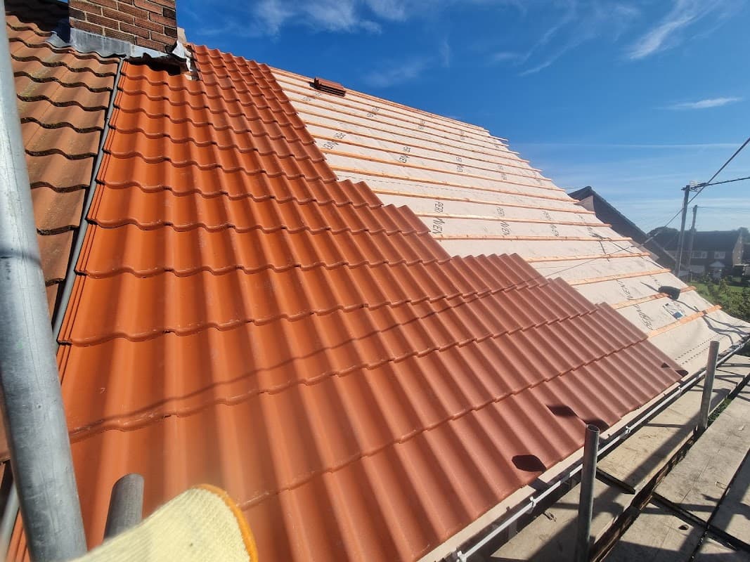 Arch roofing service's - Roofers in hull