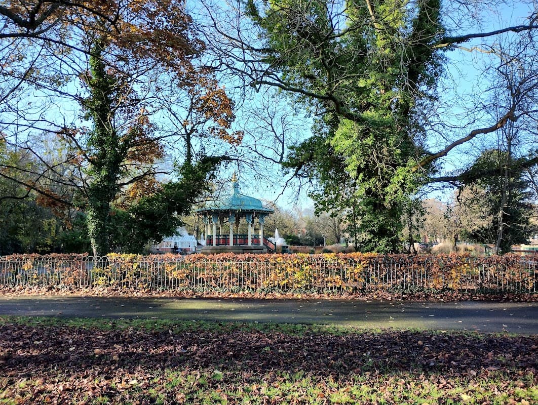 Bandstand - Historic Site in hull