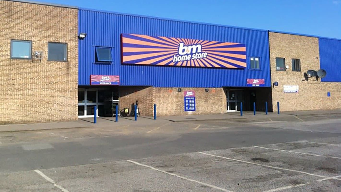 B&M Home Store with Garden Centre - Homeware in hull