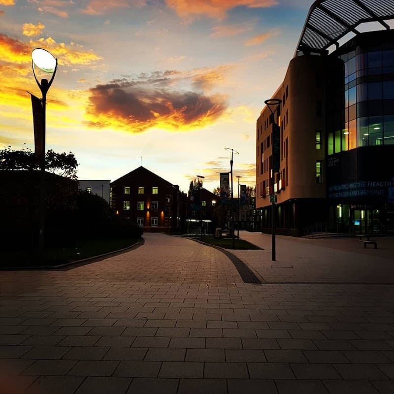 Bus Stop at University of Hull - Bus Stops in hull