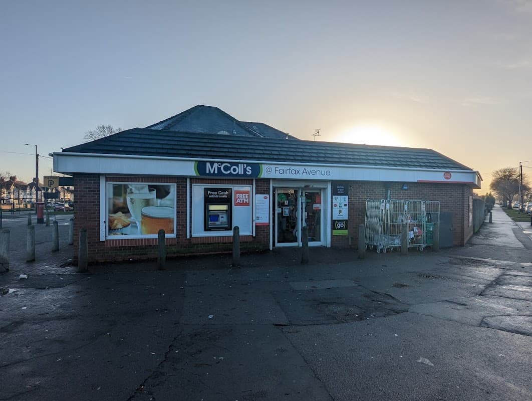 Fairfax Avenue Post Office - Post Offices in hull
