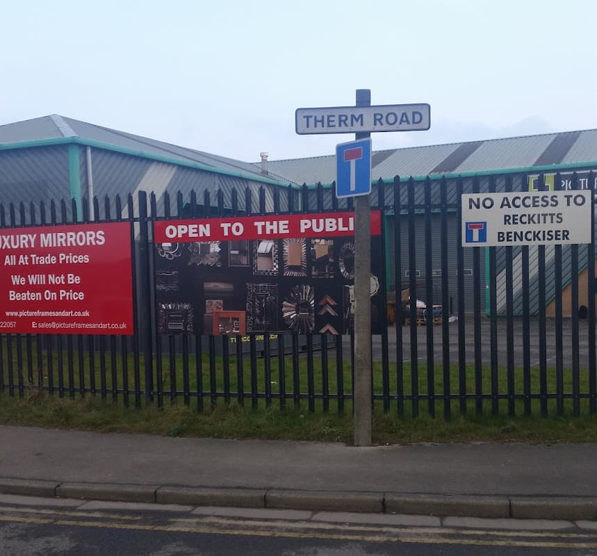 Picture Frames And Art - Art Supplies in hull