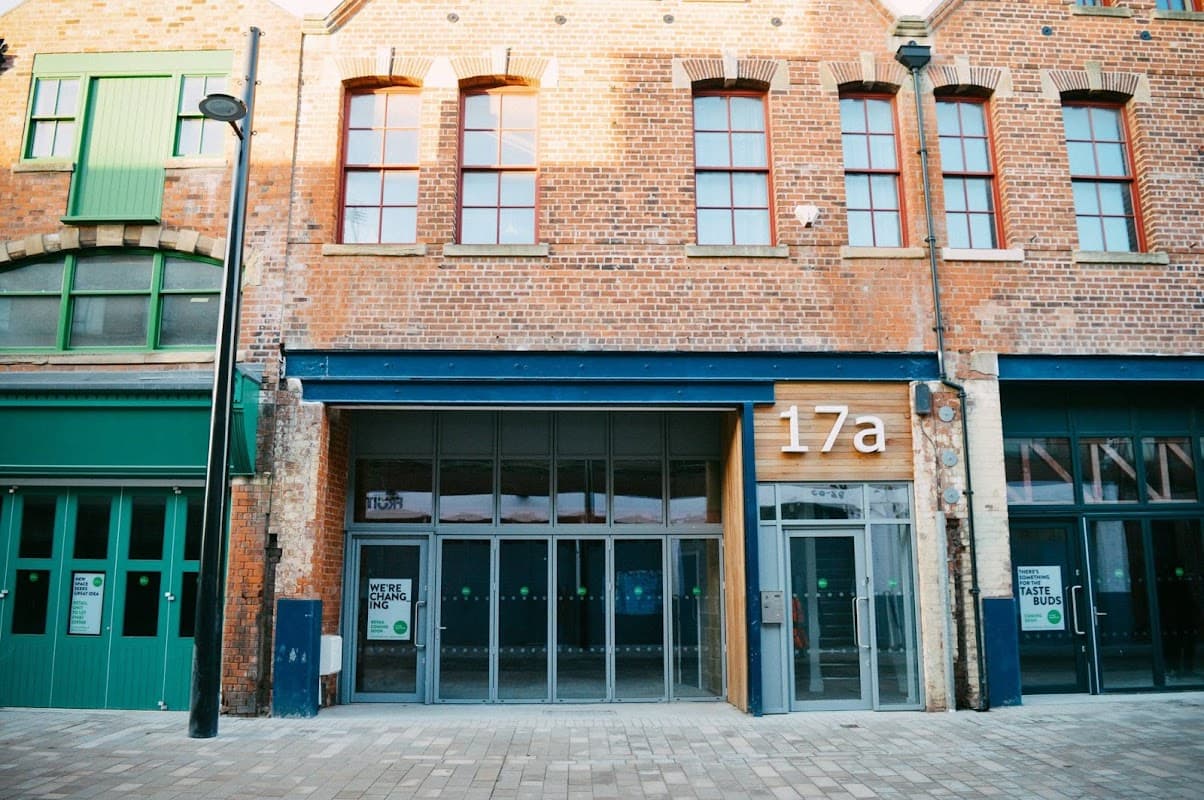 Poorboy Boutique Vintage Clothing - Clothes Shops in hull