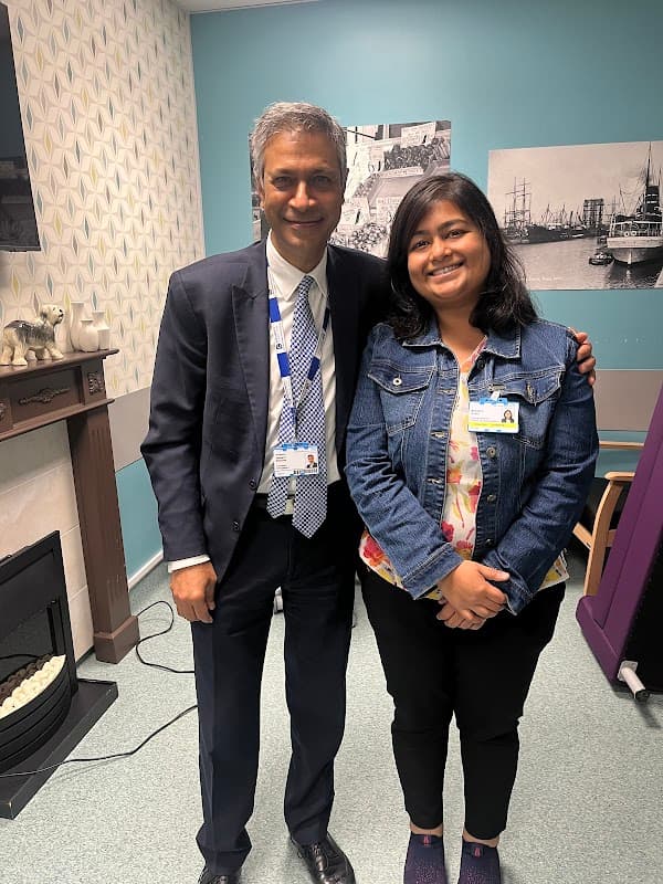 Rowlands Pharmacy Hull Royal Hospital - Pharmacies in hull