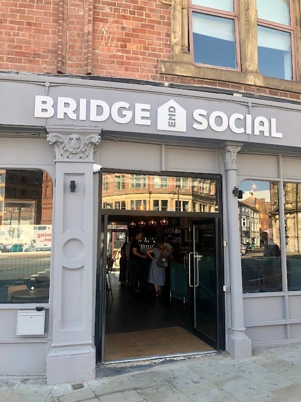 Food & drink at Bridge End Social in hunslet