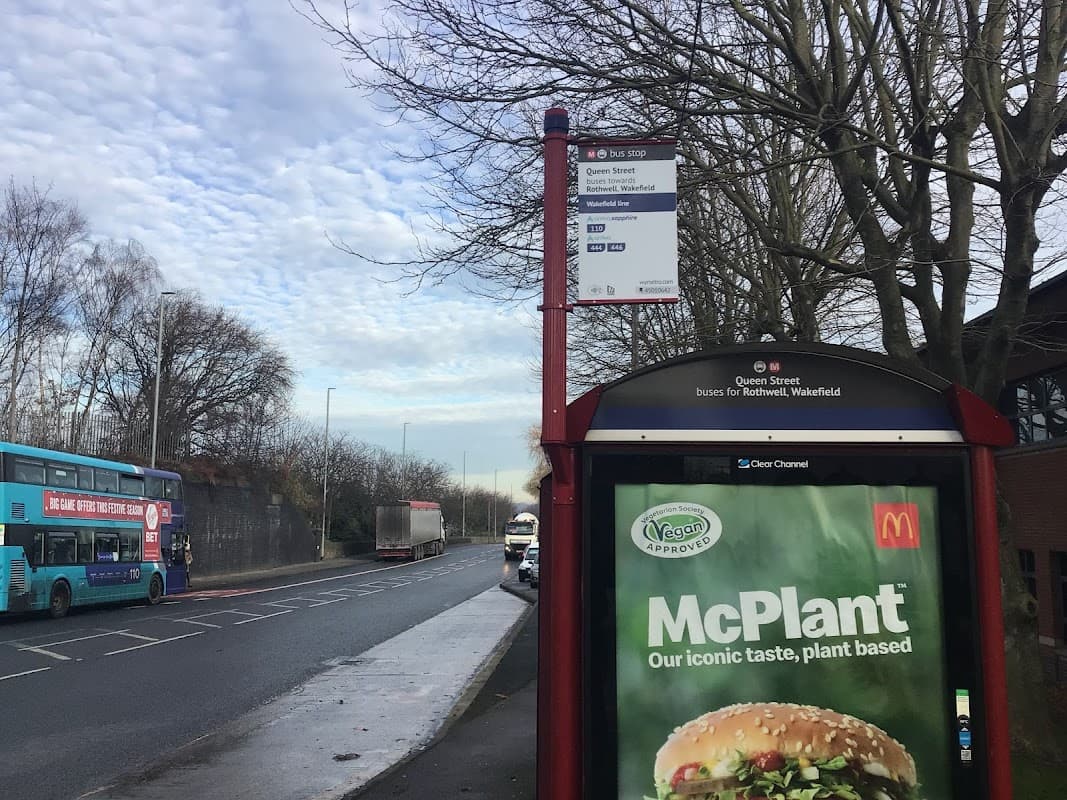 Bus Stop at Queen Street - Bus Stops in hunslet