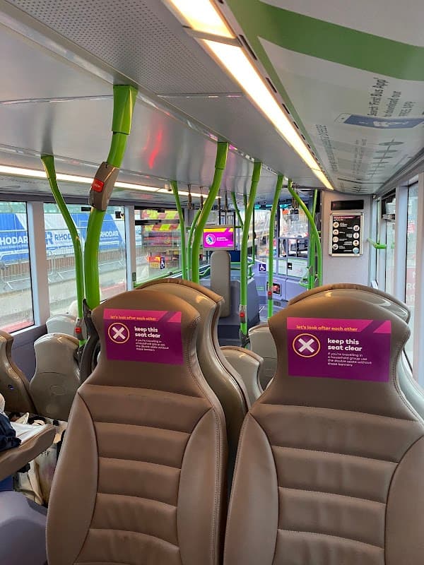 Crown Point F - Bus Stations in hunslet