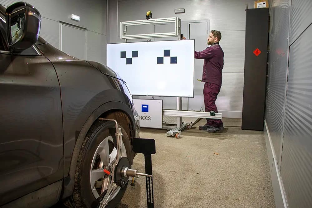 Driven automotive solutions Leeds - Garages in hunslet