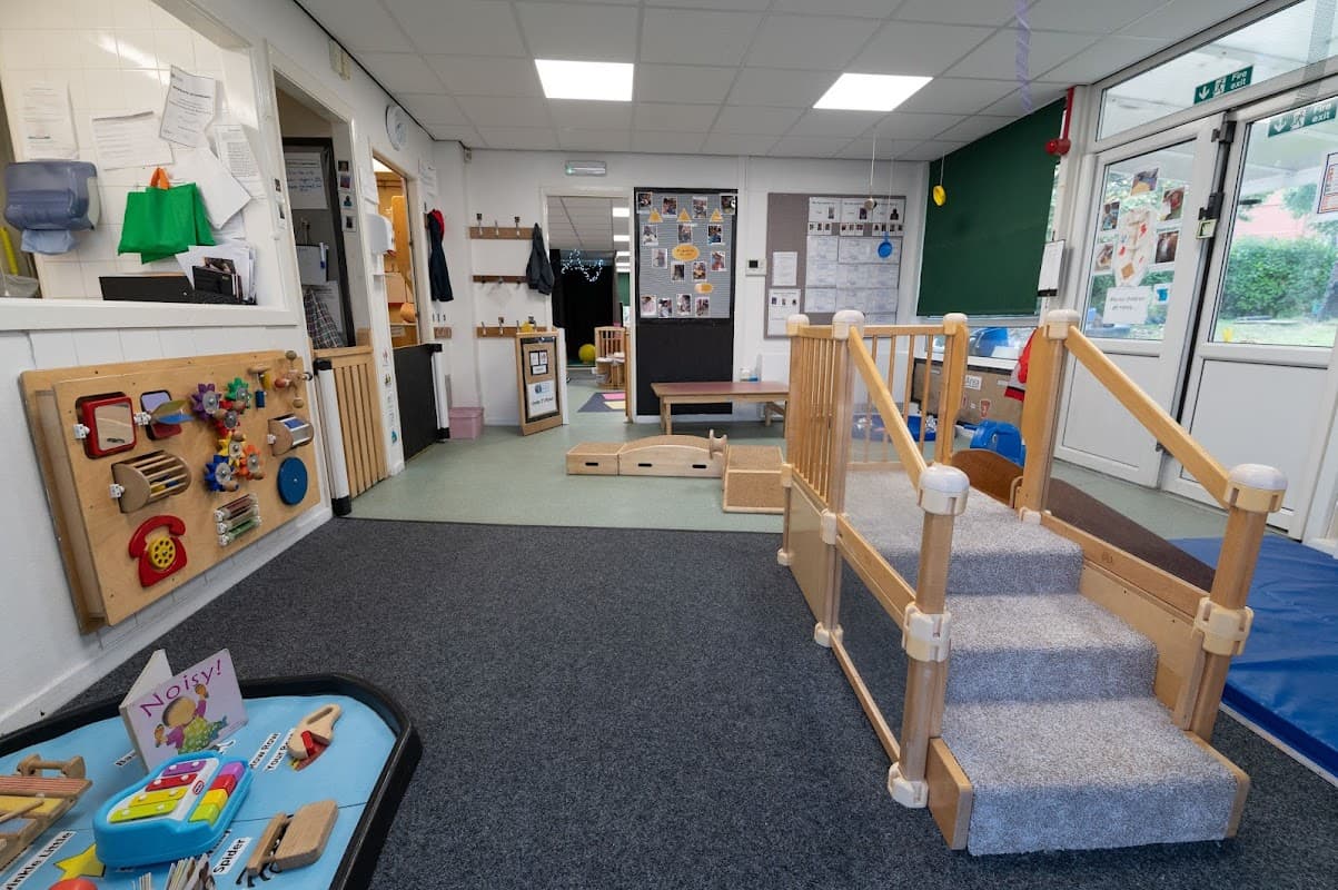 Little Owls Nursery Hunslet Rylestone - Nurseries in hunslet