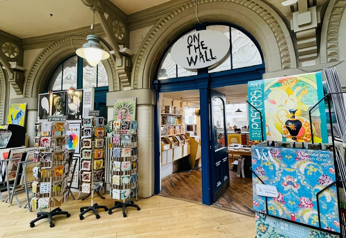 On The Wall - Gallery in hunslet