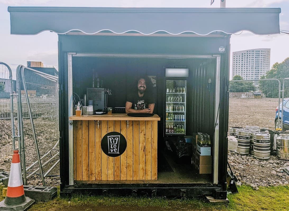 Food & drink at Piglove by the River in hunslet