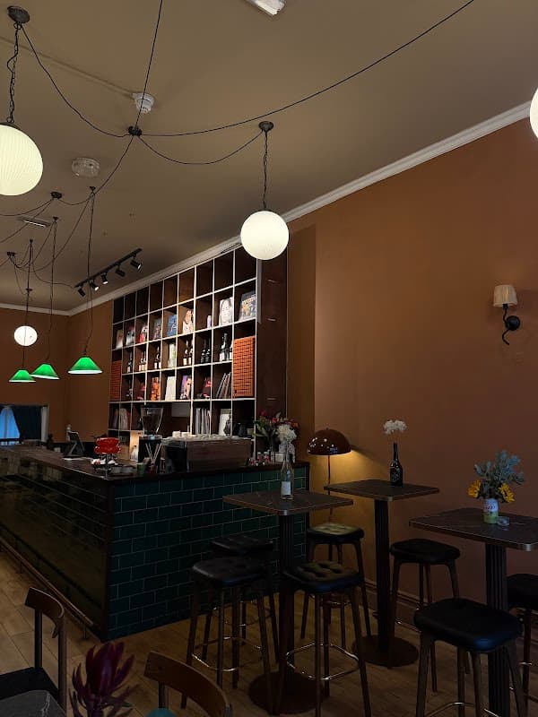 Cafe Vinyl Grounds in hunslet