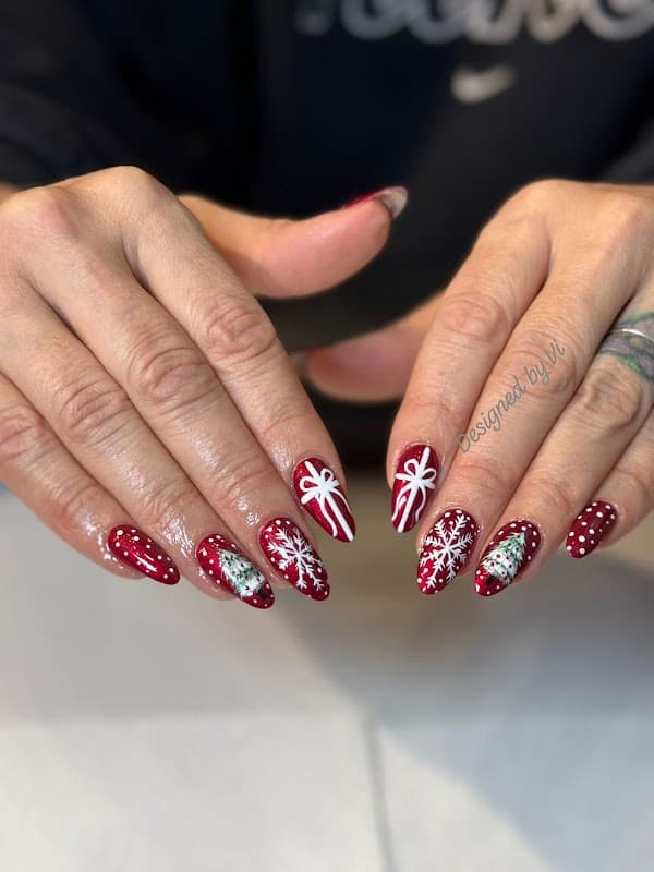 Violet Nails Salon by Vi at Allertons Leeds| Victoria Gate - Nail Salons in hunslet