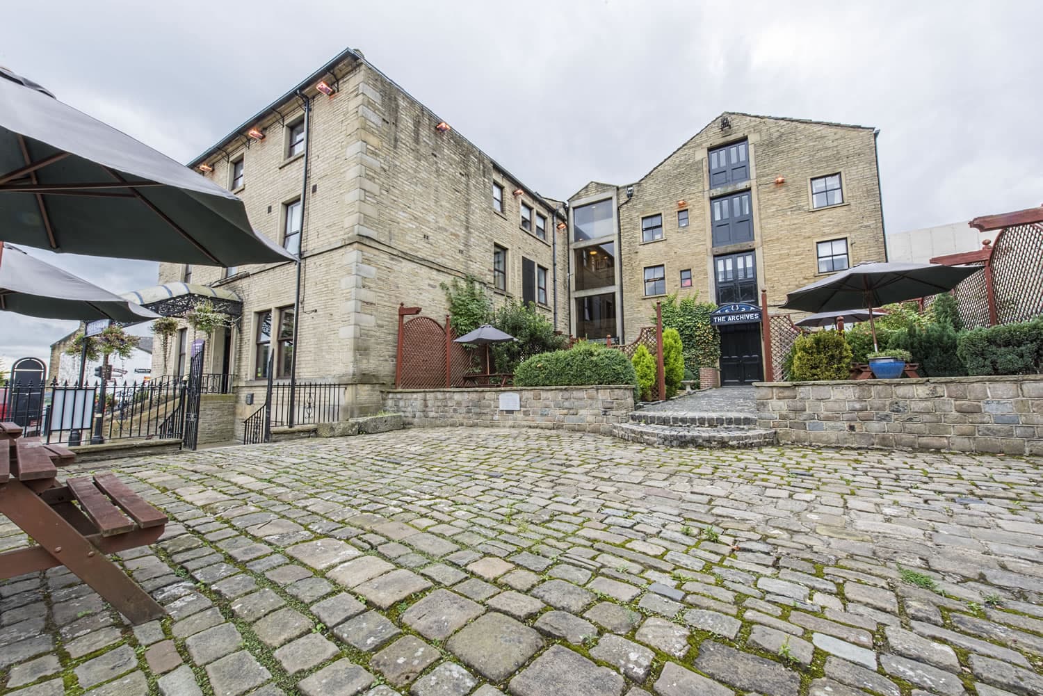 Accommodation at Imperial Crown Hotel in halifax railway station