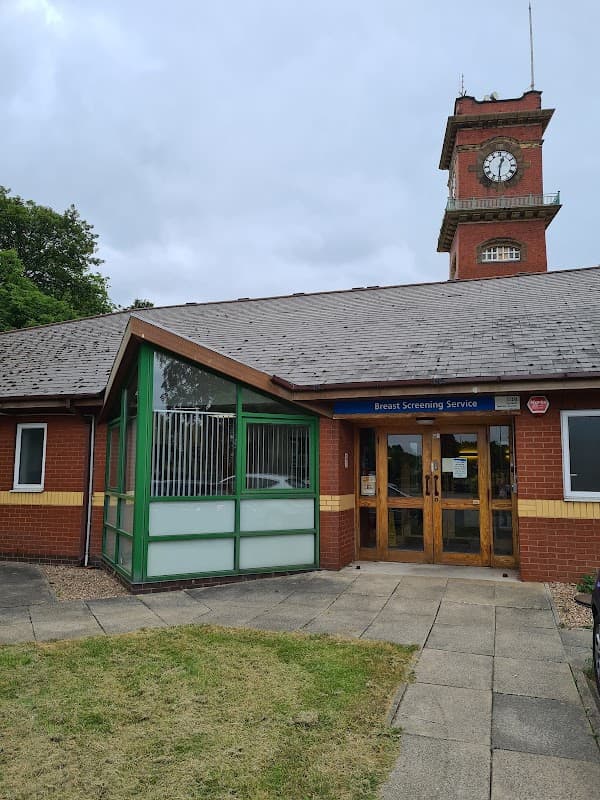 Breast Screening Clinic Within Leeds Teaching Hospital - Hospitals in killingbeck