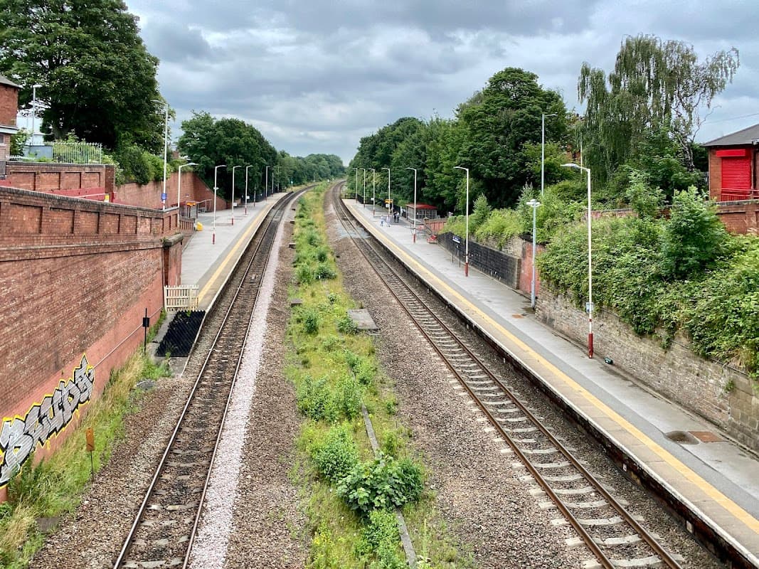 Cross Gates - Railway Stations in killingbeck