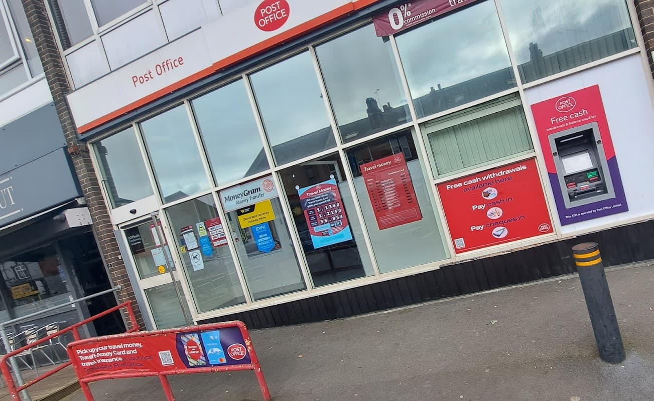 Crossgates Post Office - Post Offices in killingbeck