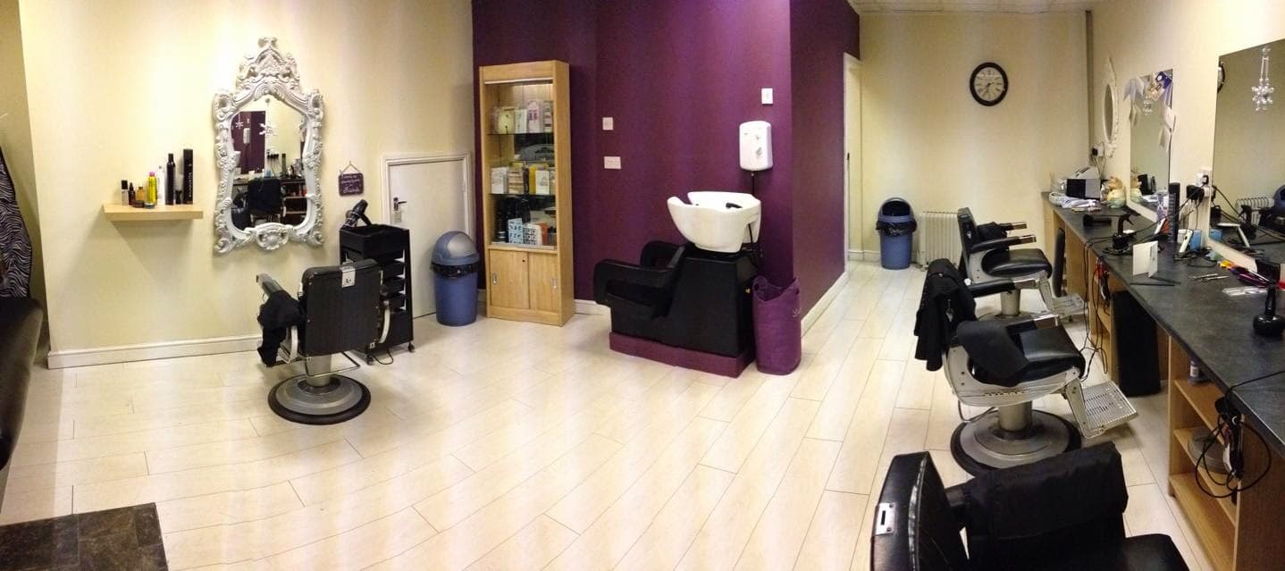 Head Office Salon - Hair Salons in killingbeck