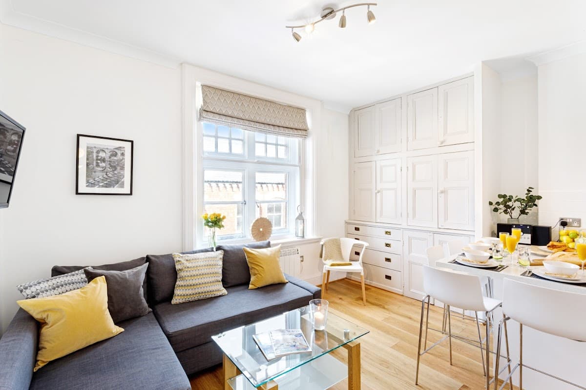 Accommodation at Bank Chambers Apartments - Harrogate Stays in knaresborough