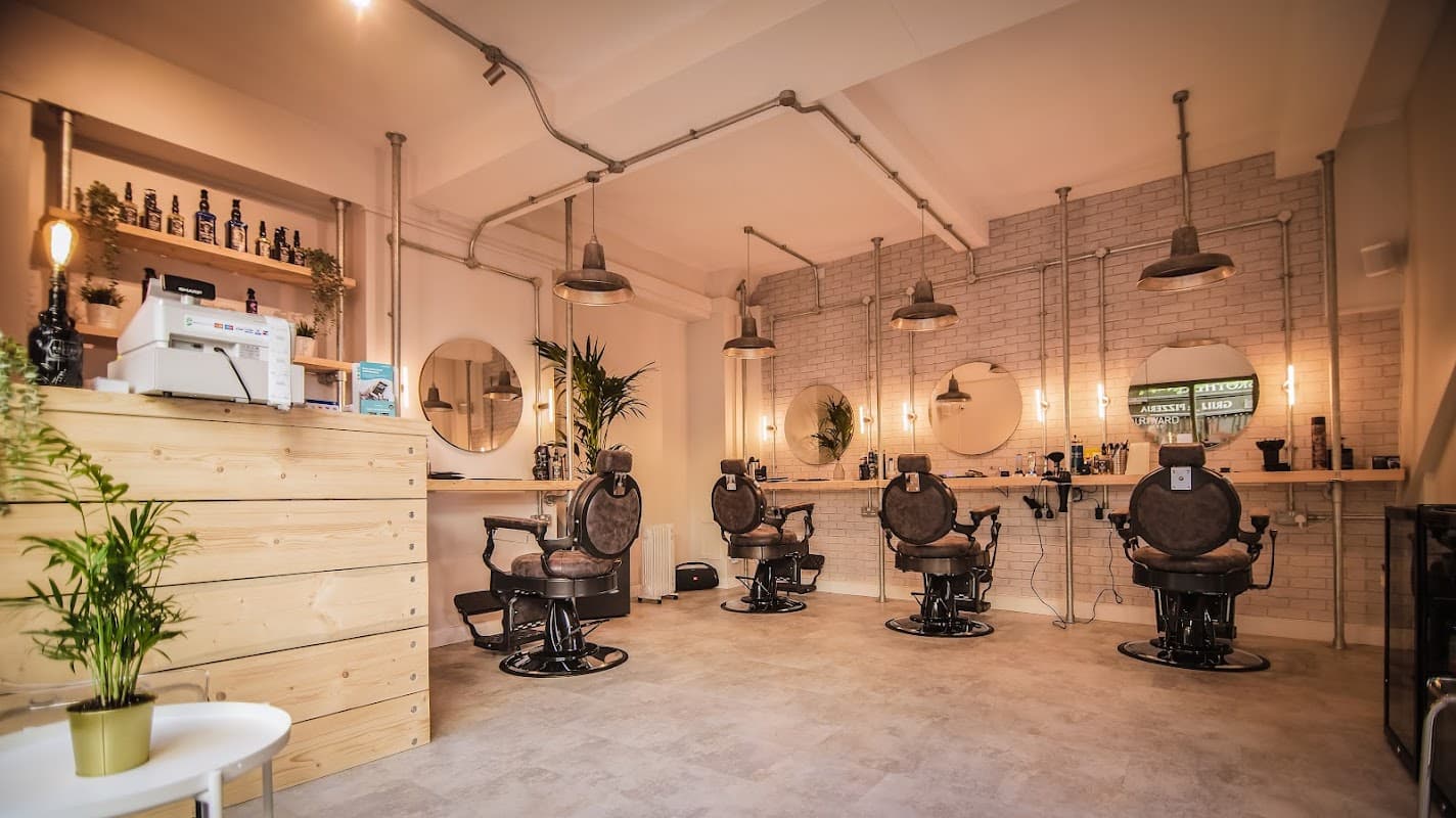 Courtyard barbers (knaresborough) - Barbers in knaresborough