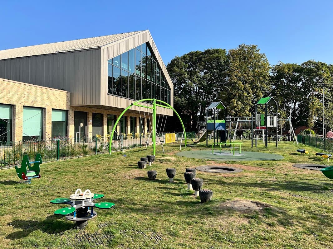 Fysche Hall Playing Field - Park in knaresborough