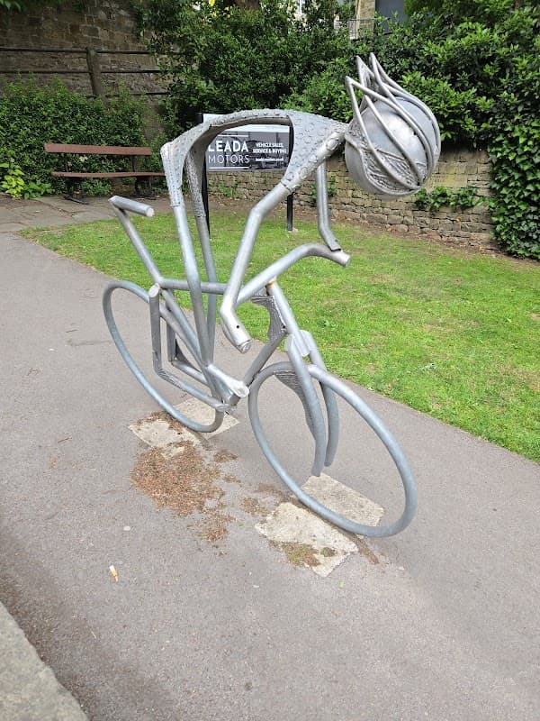 Tour de France Sculpture - Monuments in knaresborough