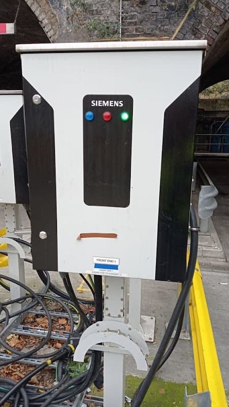 Electric4you - Electricians in knowsthorpe