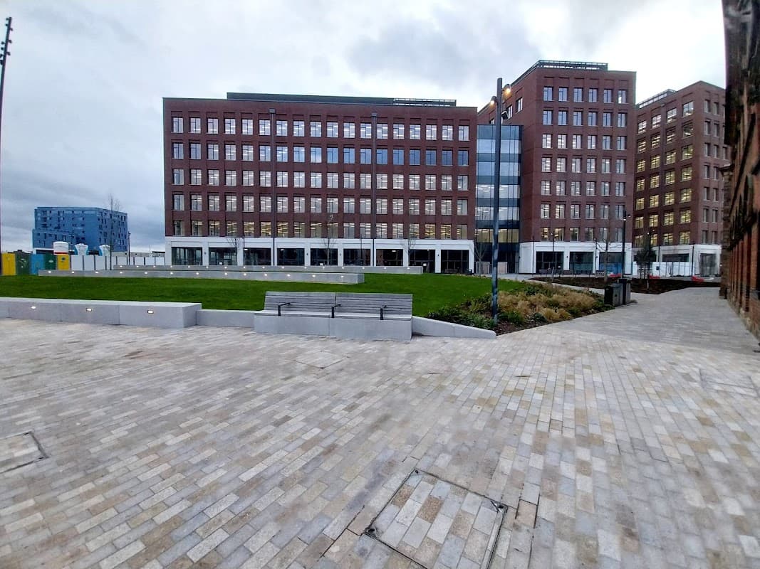 Leeds Dock Dog Park - Park in knowsthorpe