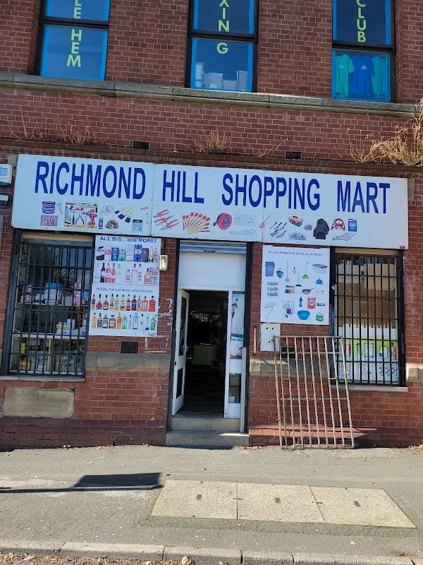 RICHMOND HILL STORE - Grocers in knowsthorpe