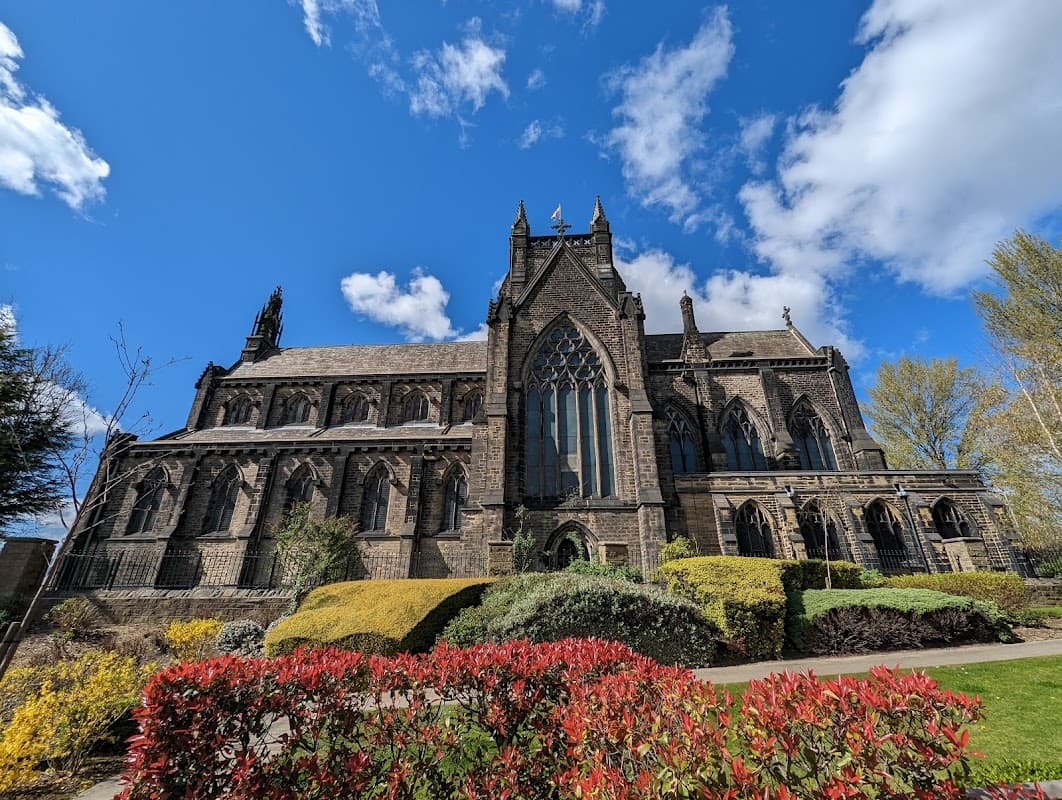 St Saviour Church, Richmond Hill - Churches in knowsthorpe