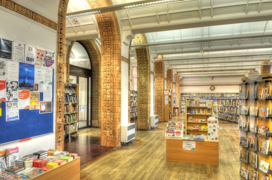 Art Library - Libraries in leeds