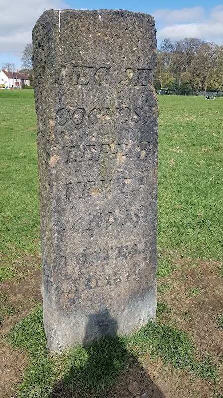 Carr Manor Fields Playground - Playgrounds in leeds