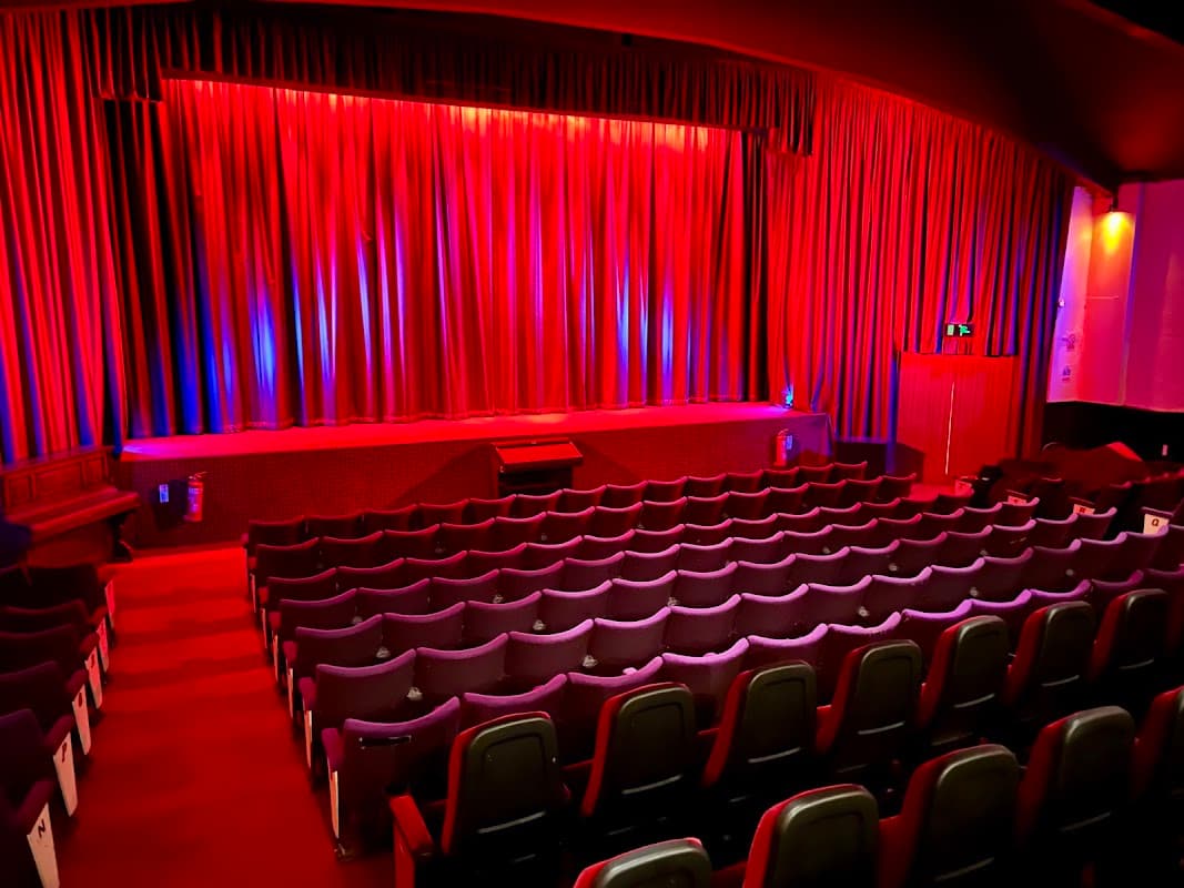 Cottage Road Cinema - Cinema in leeds