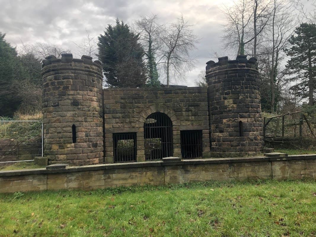 Headingley Bear Pit - Historic Site in leeds